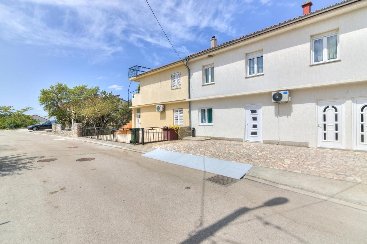 Apartman Sunce Сень Экстерьер фото